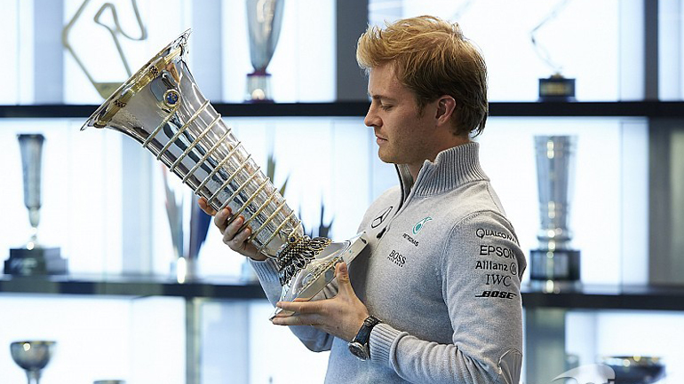Έχασε το τρόπαιο του πρωταθλητή ο Rosberg!